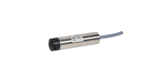Submersible sensors for the water level